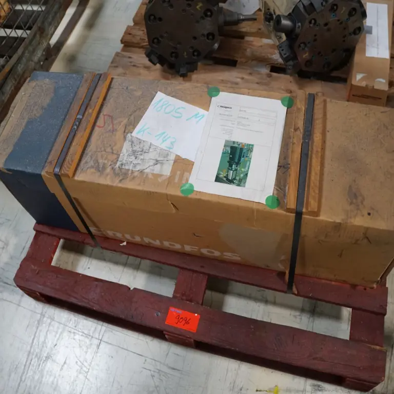 Pallet or Gibo spare parts
