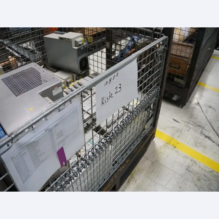 Centros de mecanizado, máquinas para trabajar el metal y líneas de producción de la industria del automóvil-1