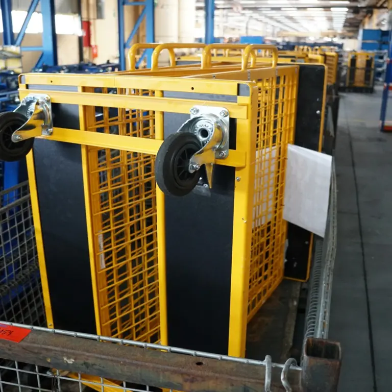 Pallet or Gibo spare parts
