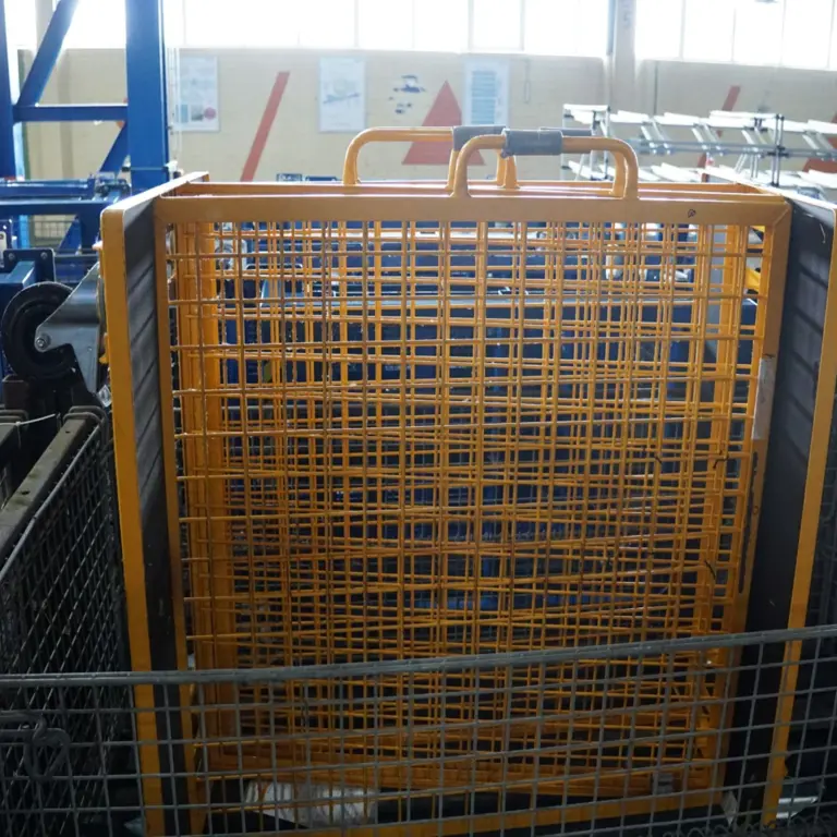 Pallet or Gibo spare parts