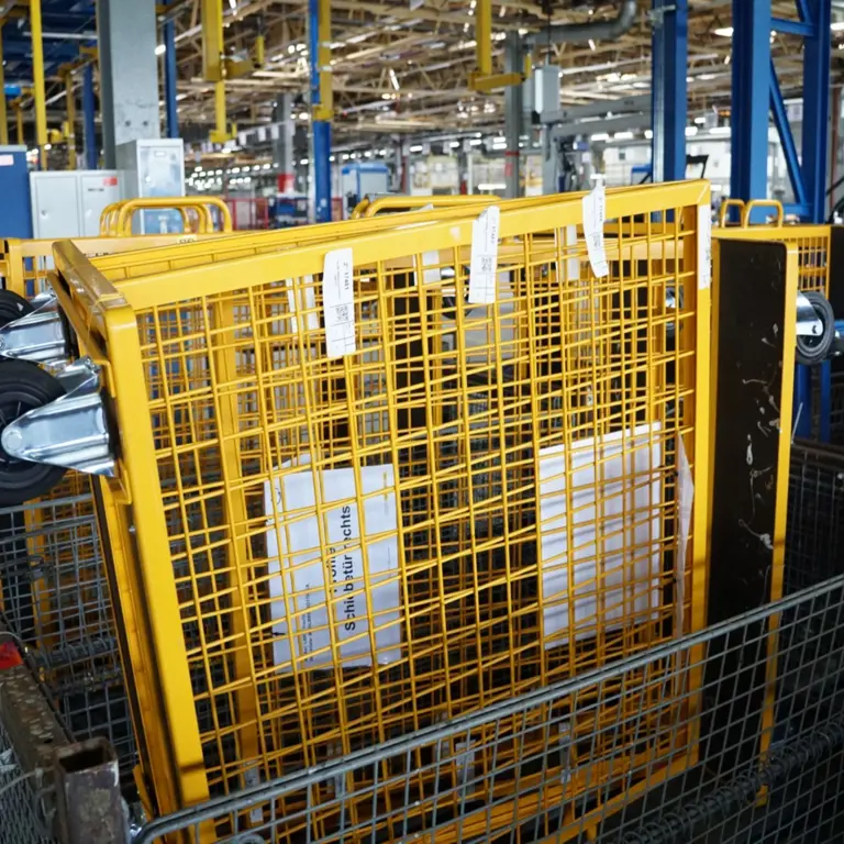 Pallet or Gibo spare parts