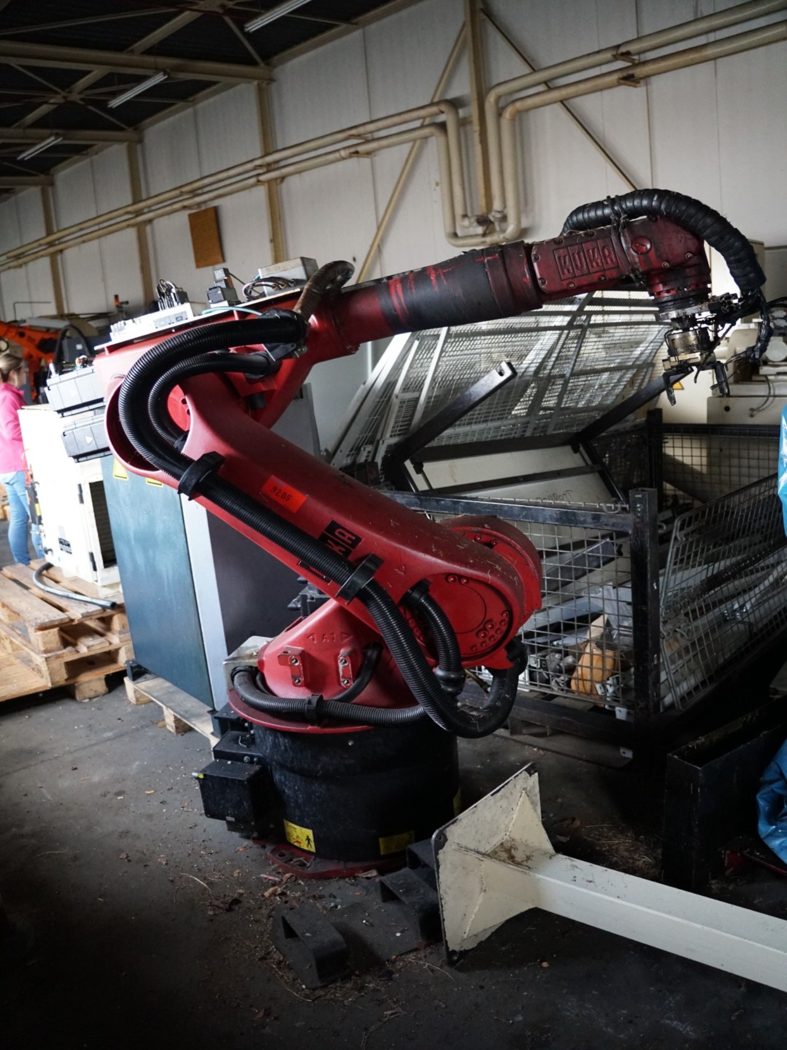 Centros de mecanizado, máquinas para trabajar el metal y líneas de producción de la industria del automóvil-1