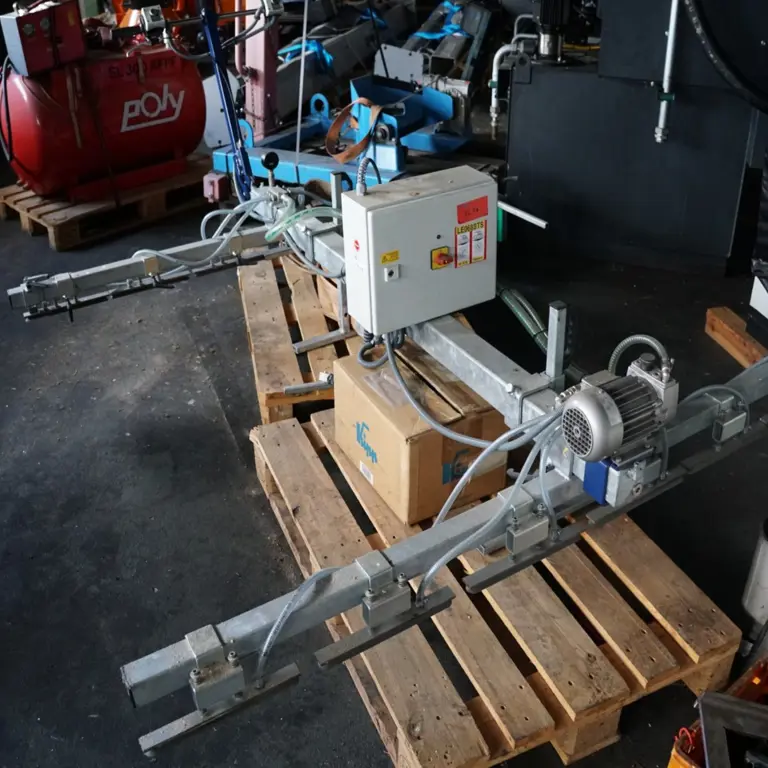 Pallet or Gibo spare parts