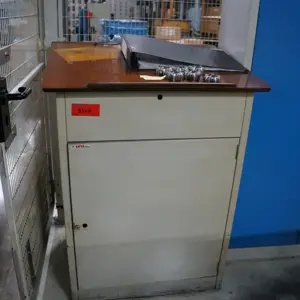 Escritorio, gris