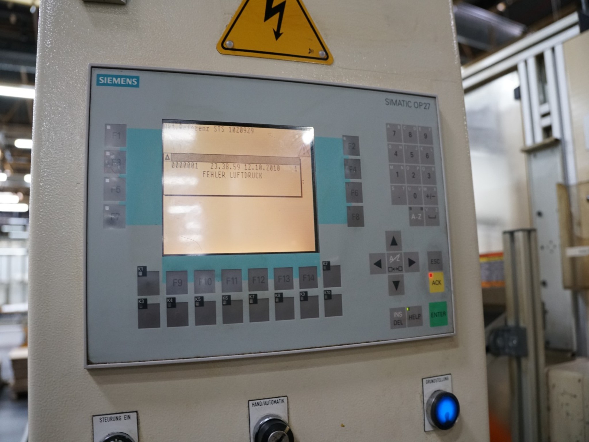 Centros de mecanizado, máquinas para trabajar el metal y líneas de producción de la industria del automóvil-13