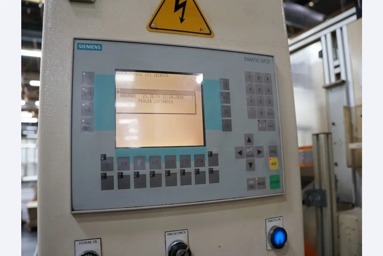 Centros de mecanizado, máquinas para trabajar el metal y líneas de producción de la industria del automóvil-13