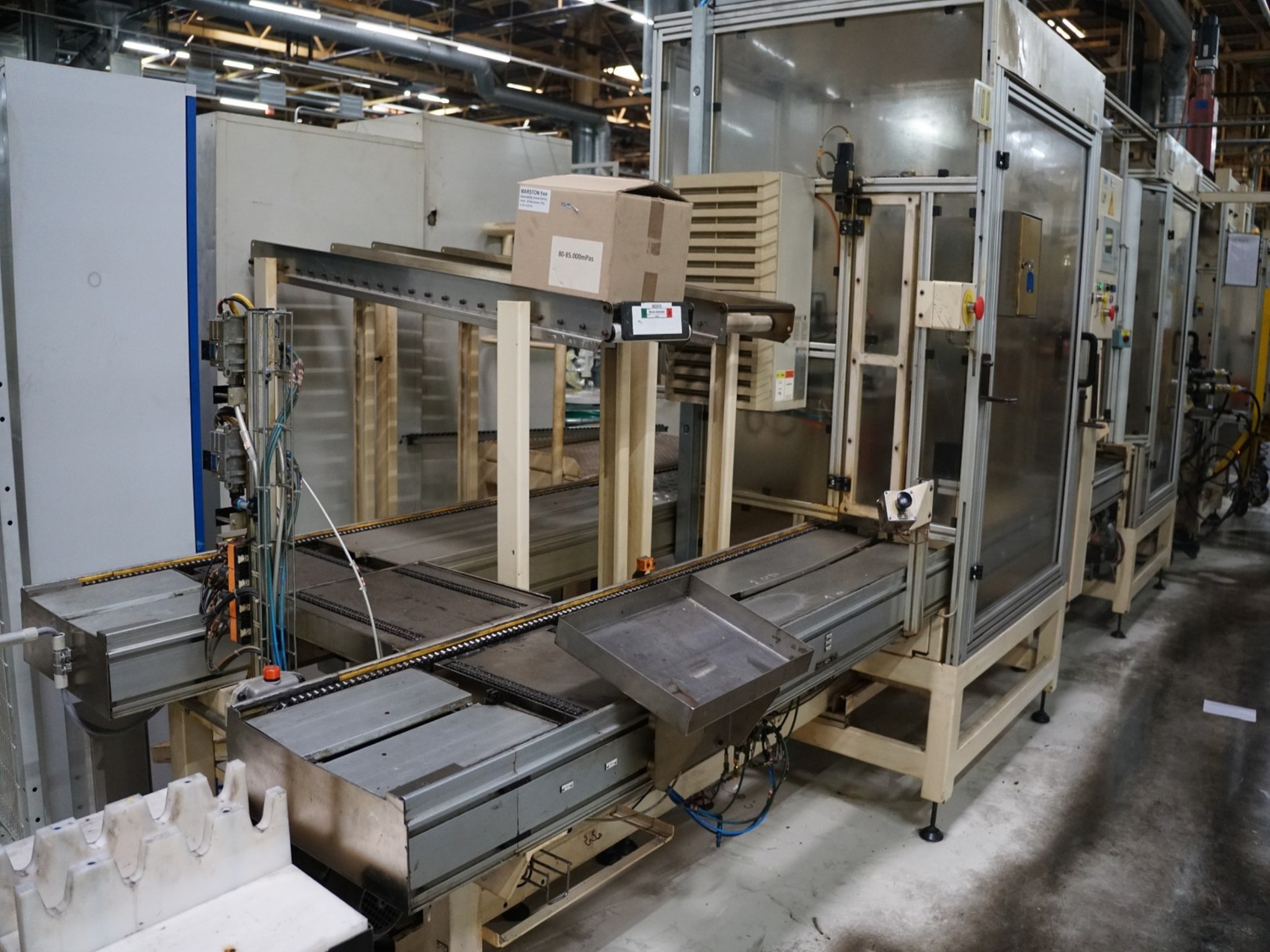 Centros de mecanizado, máquinas para trabajar el metal y líneas de producción de la industria del automóvil-2