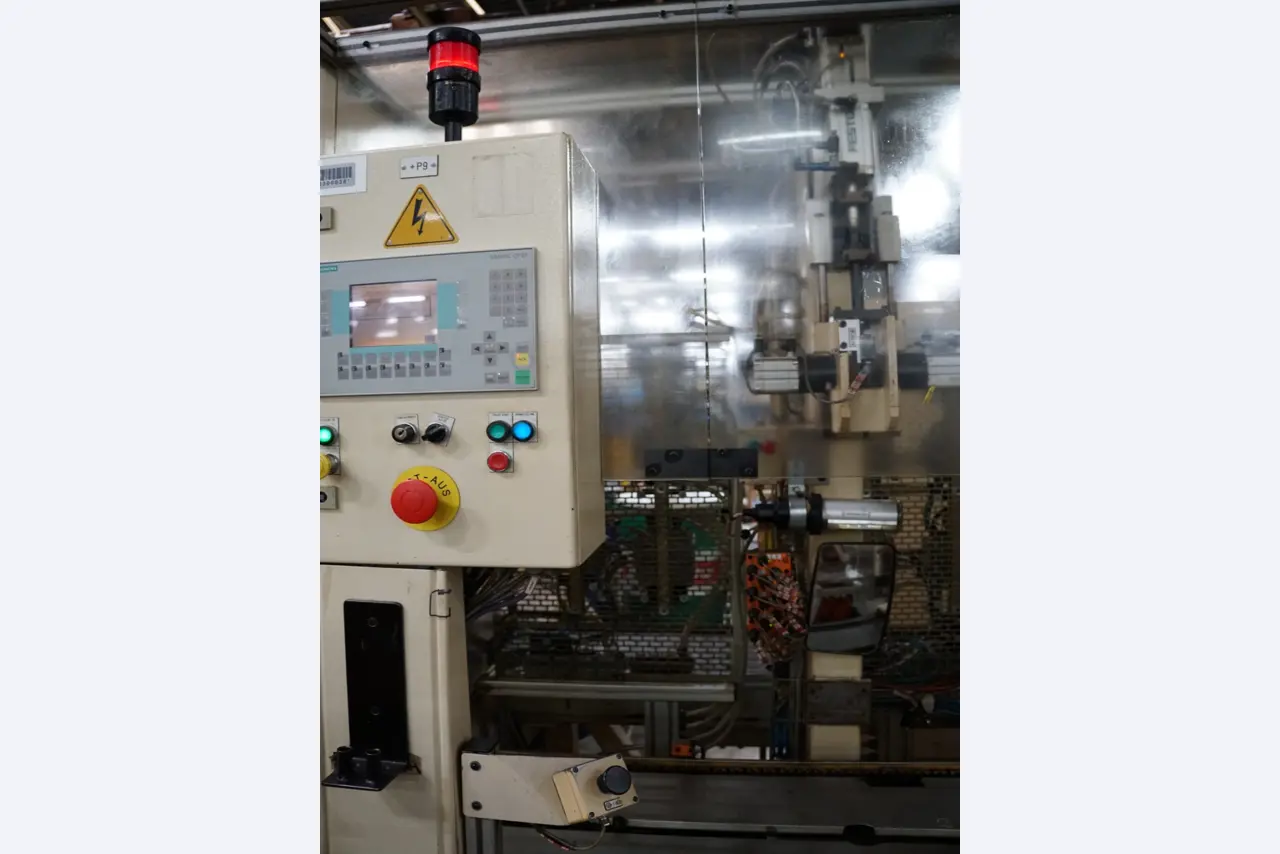 Centros de mecanizado, máquinas para trabajar el metal y líneas de producción de la industria del automóvil-6