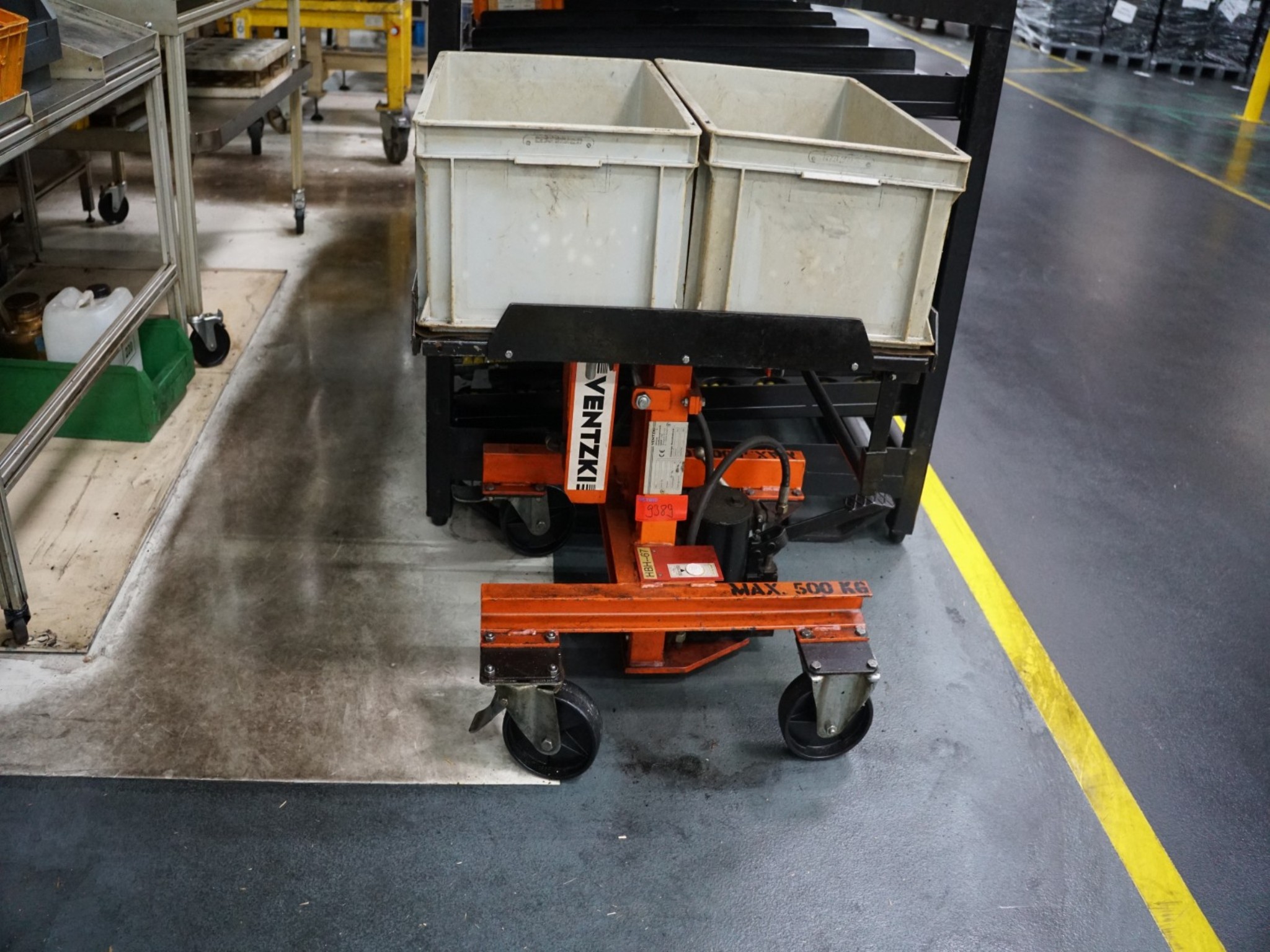 Centros de mecanizado, máquinas para trabajar el metal y líneas de producción de la industria del automóvil-1