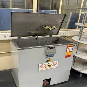 Zona de lavado de piezas Mafac P77.45W