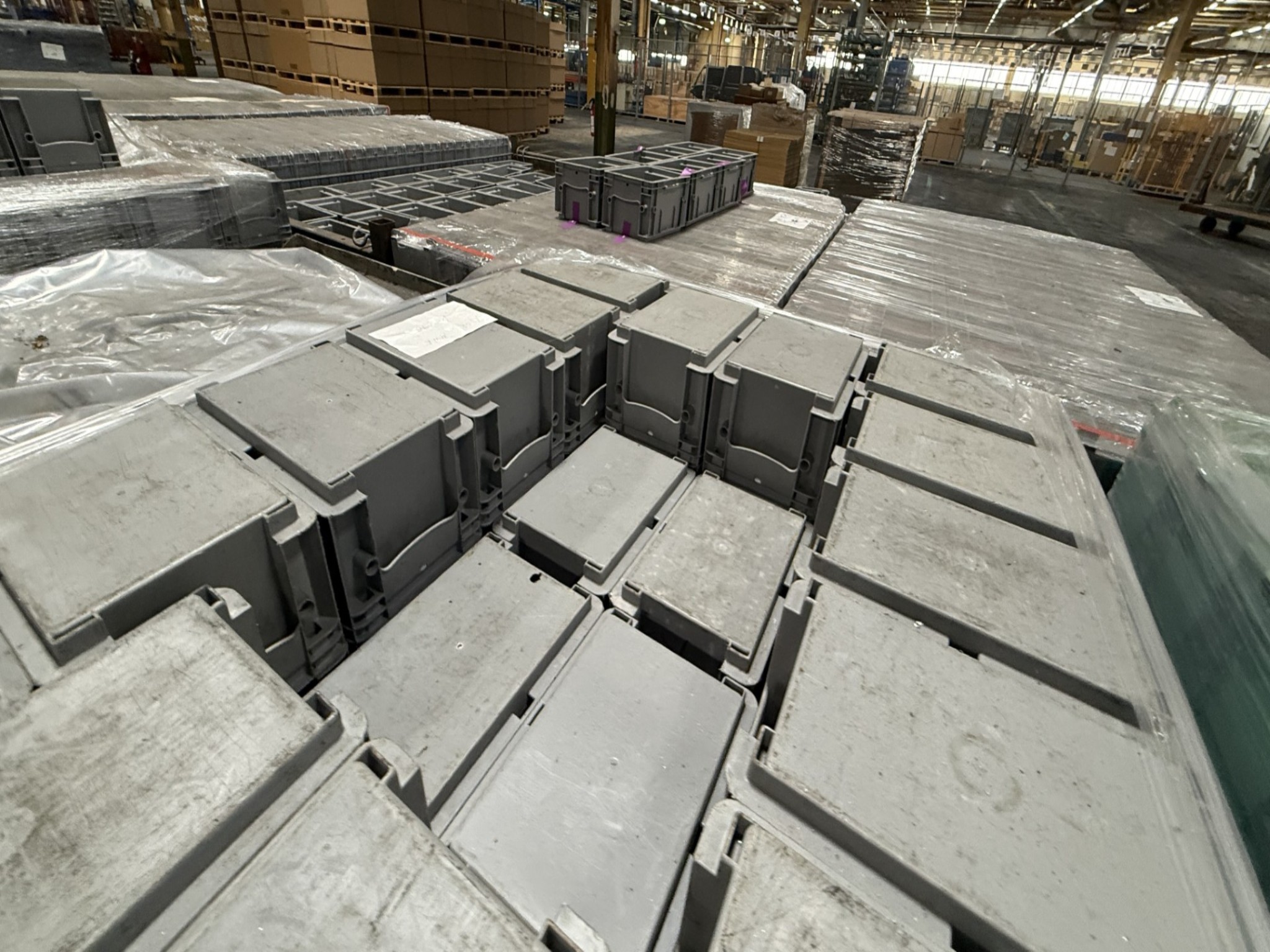 Centros de mecanizado, máquinas para trabajar el metal y líneas de producción de la industria del automóvil-2
