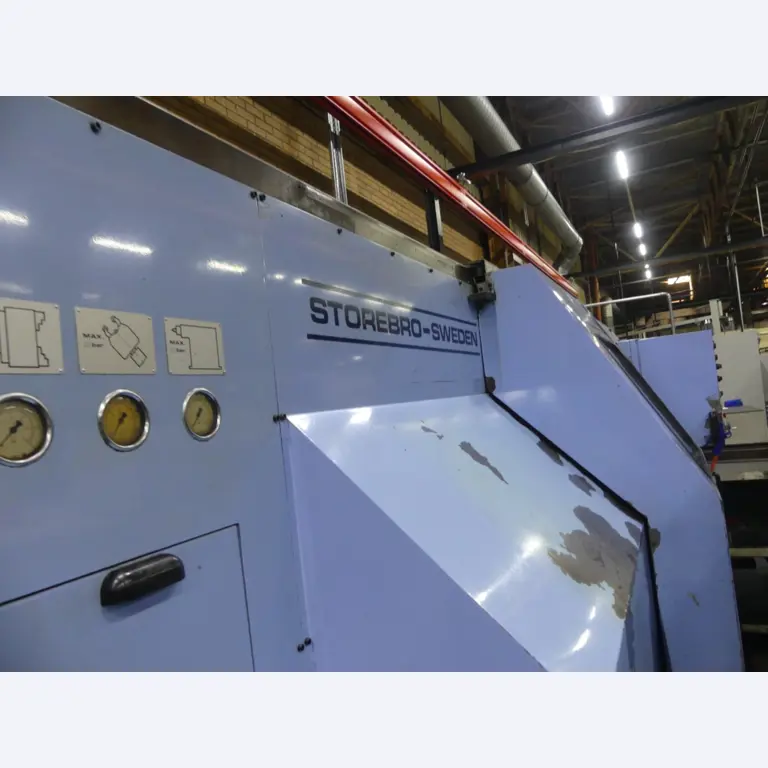 Centres d'usinage, machines d'usinage des métaux et lignes de production de l'industrie automobile-6