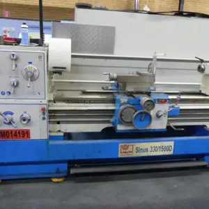Torno Knuth Sinus 330/1500D