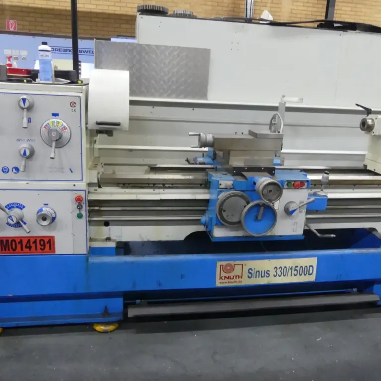 Torno Knuth Sinus 330/1500D