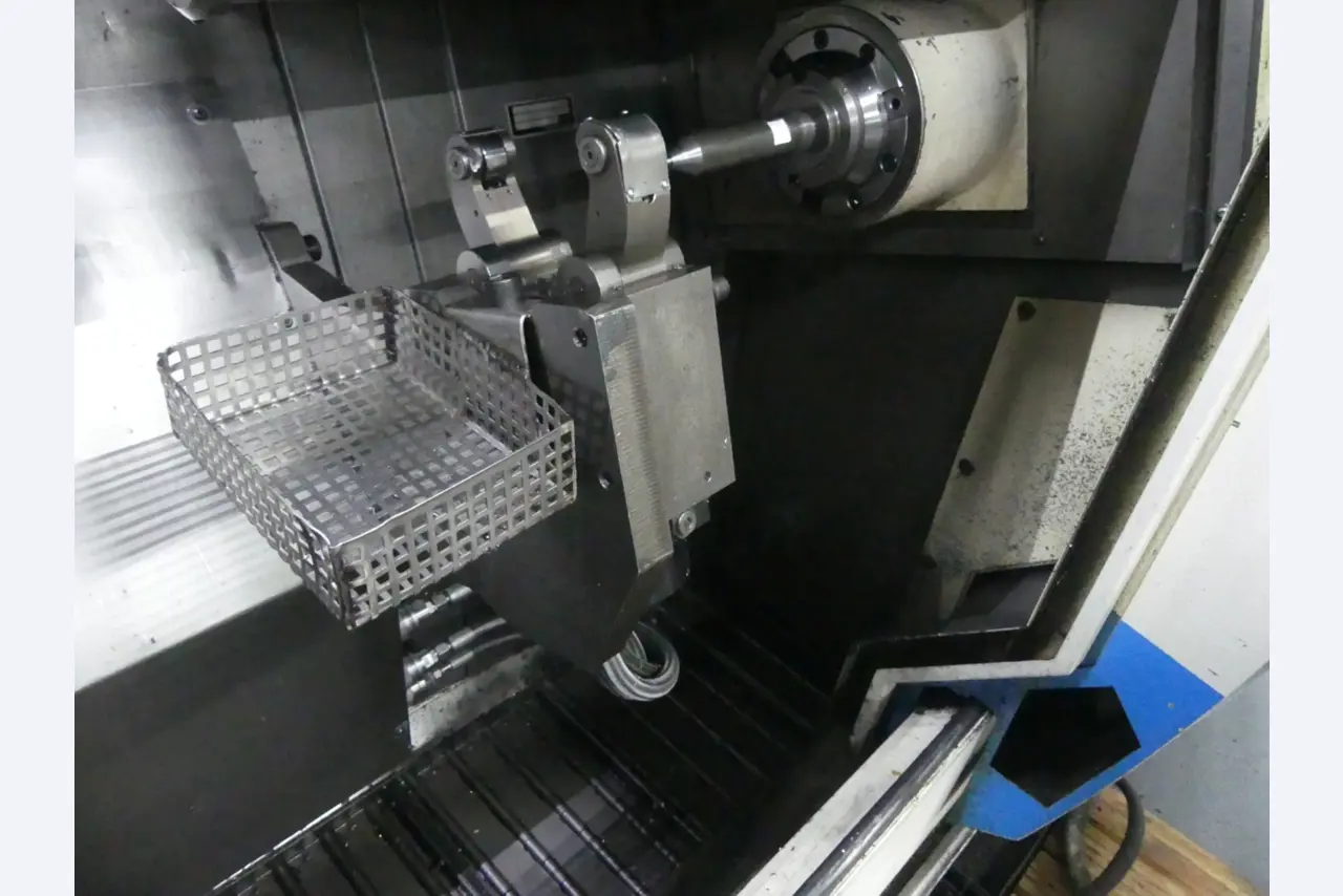 Centros de maquinagem, máquinas para trabalhar metais e linhas de produção da indústria automóvel-5