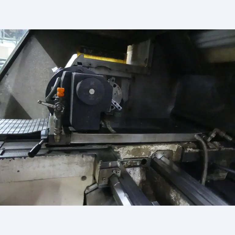 Centros de maquinagem, máquinas para trabalhar metais e linhas de produção da indústria automóvel-3