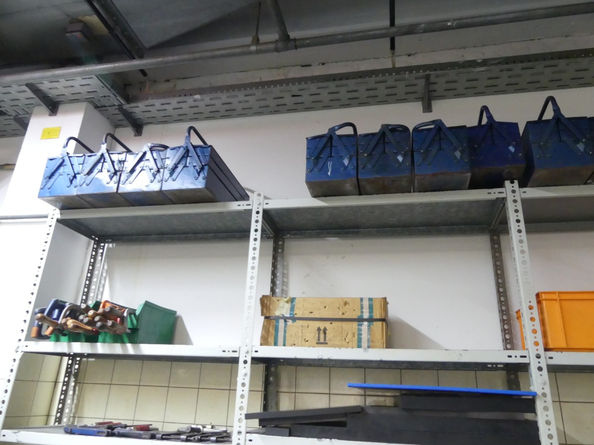 Machining centers, metalworking machines, and production lines for the automotive industry-2