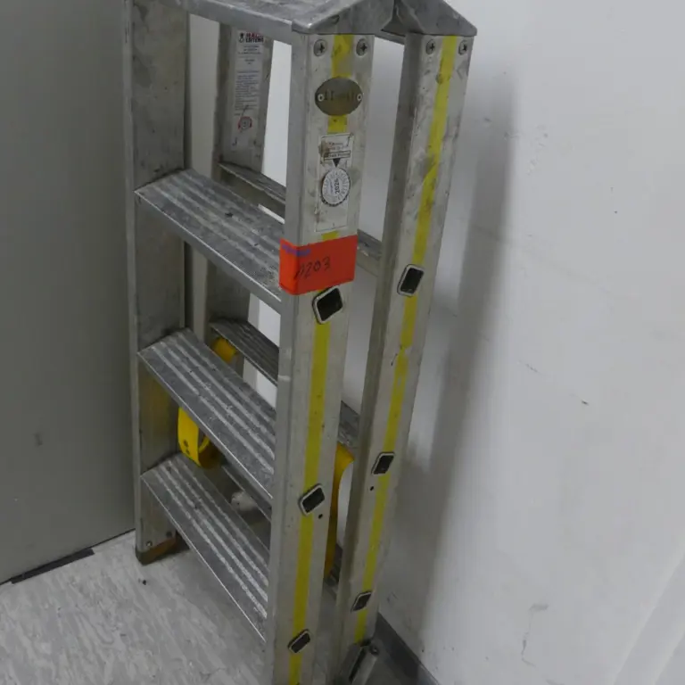Escalera fija
