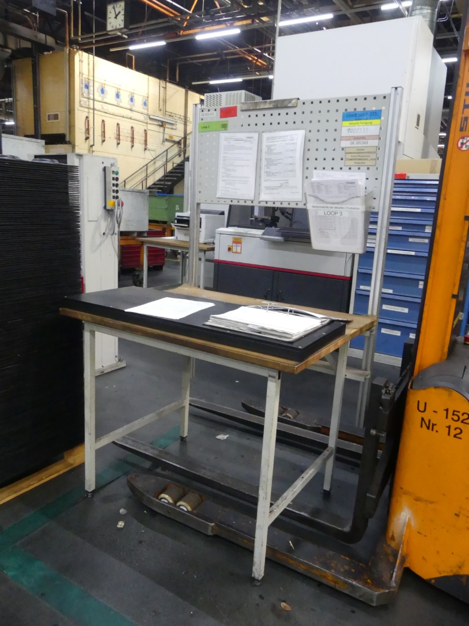 Centres d'usinage, machines-outils et lignes de production pour l'industrie automobile-2