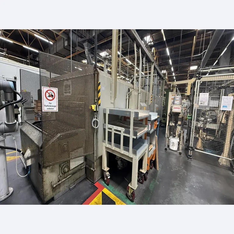 Centros de mecanizado, máquinas para trabajar el metal y líneas de producción de la industria del automóvil-1