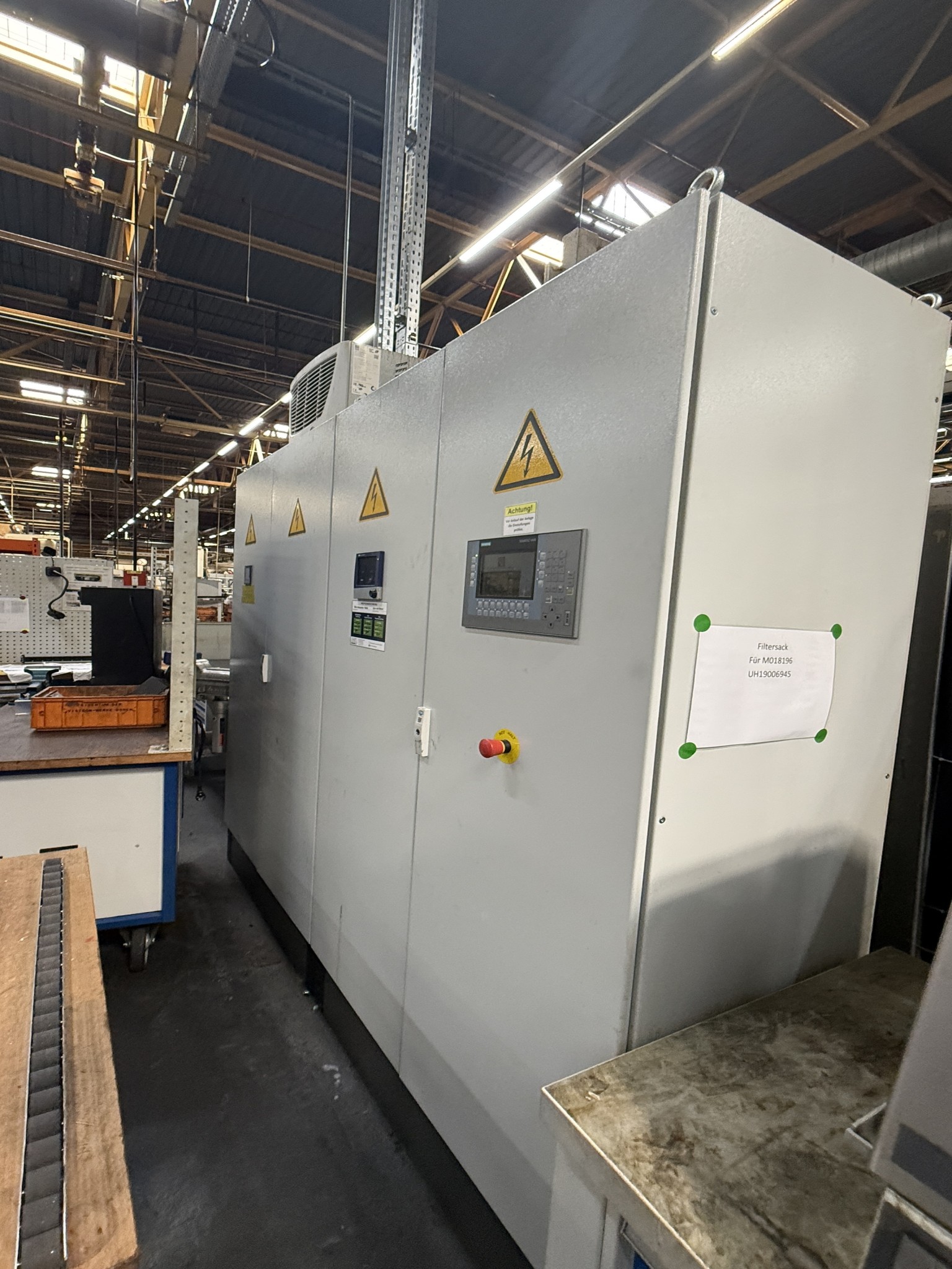 Centros de mecanizado, máquinas para trabajar el metal y líneas de producción de la industria del automóvil-4
