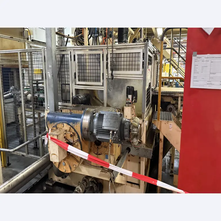 Centros de mecanizado, máquinas para trabajar el metal y líneas de producción de la industria del automóvil-6