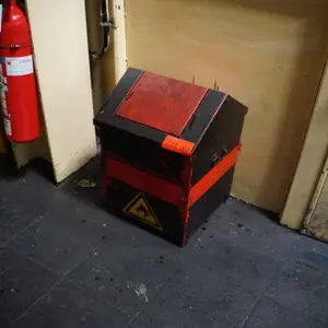 Waste collector