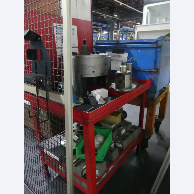 Bearbeitungszentren, metallbearbeitende Maschinen und Produktionslinien aus der Automobilindustrie-1