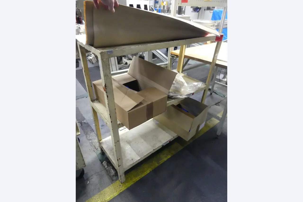 Bearbeitungszentren, metallbearbeitende Maschinen und Produktionslinien aus der Automobilindustrie-2
