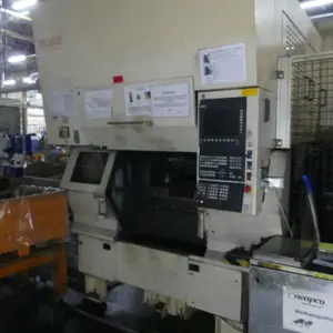 Torno vertical com EMAG VSC 250 Twin KBG