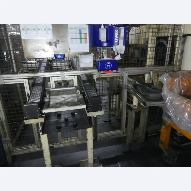 Bearbeitungszentren, metallbearbeitende Maschinen und Produktionslinen aus der Automobilindustrie-4
