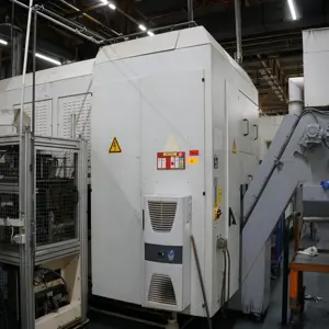 Torno vertical com EMAG VSC 250 Twin KBG
