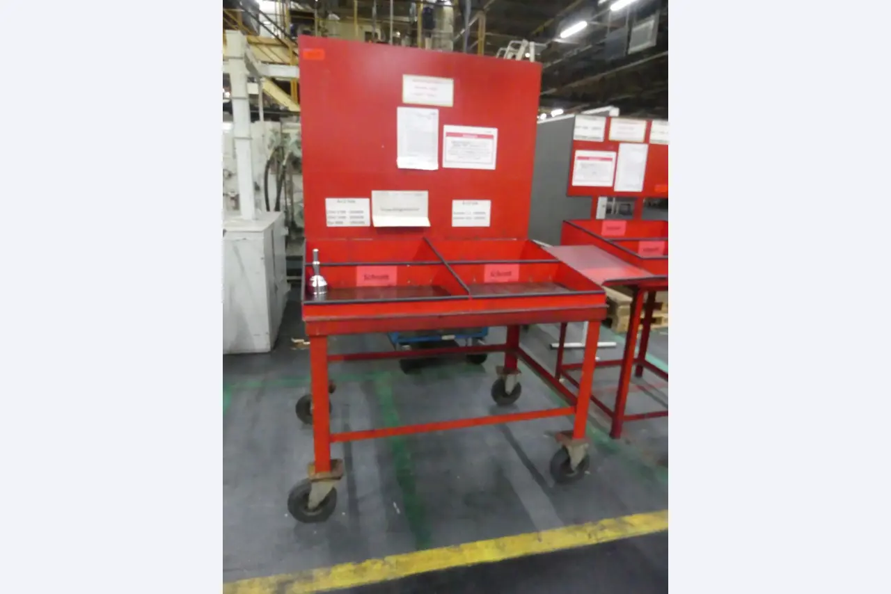 Centros de maquinagem, máquinas para trabalhar metais e linhas de produção da indústria automóvel-1