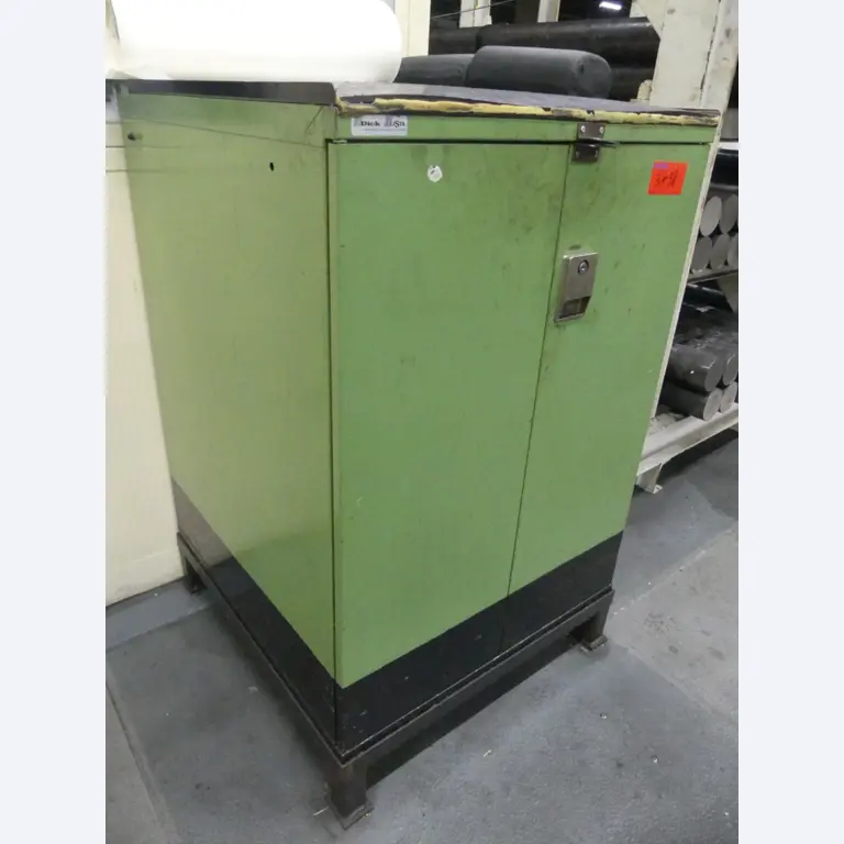 Bearbeitungszentren, metallbearbeitende Maschinen und Produktionslinen aus der Automobilindustrie-2