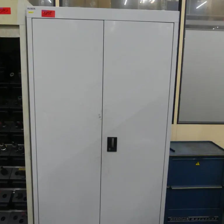 Armário com porta articulada em aço Dick Lista