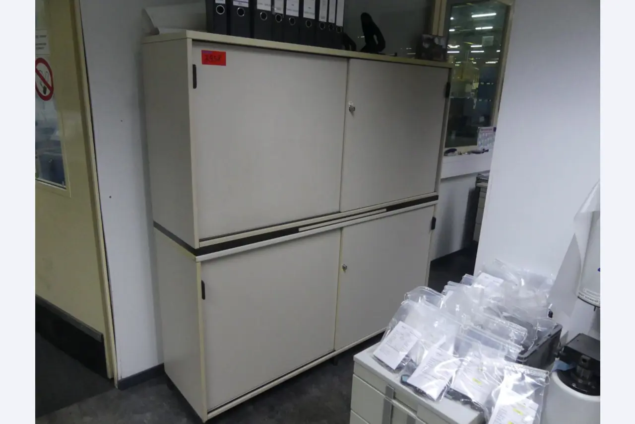 Machining centers, metalworking machines and production lines from the automotive industry-1