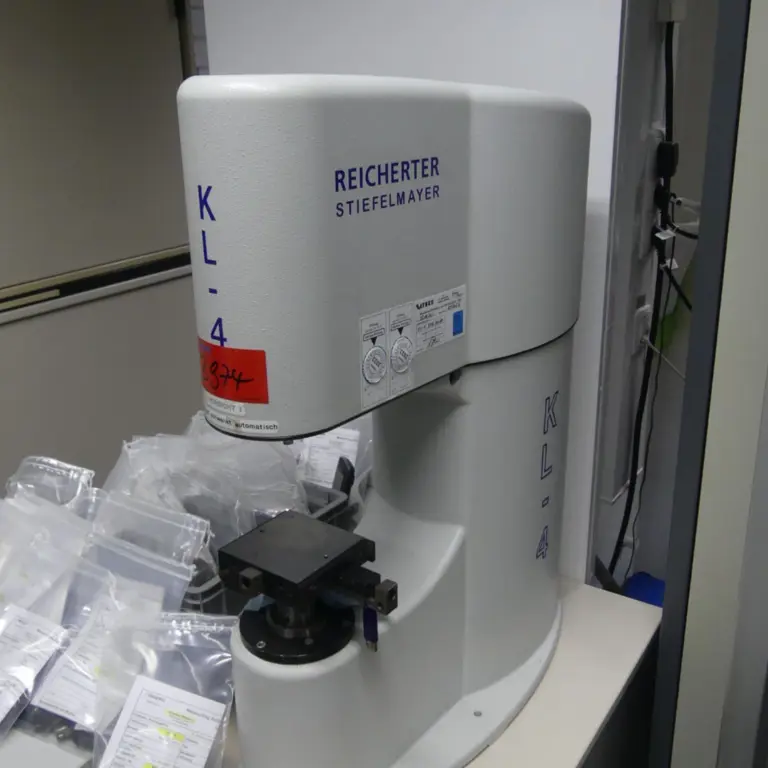 Universal hardness tester Reicherter Stiefelmayer KL 4