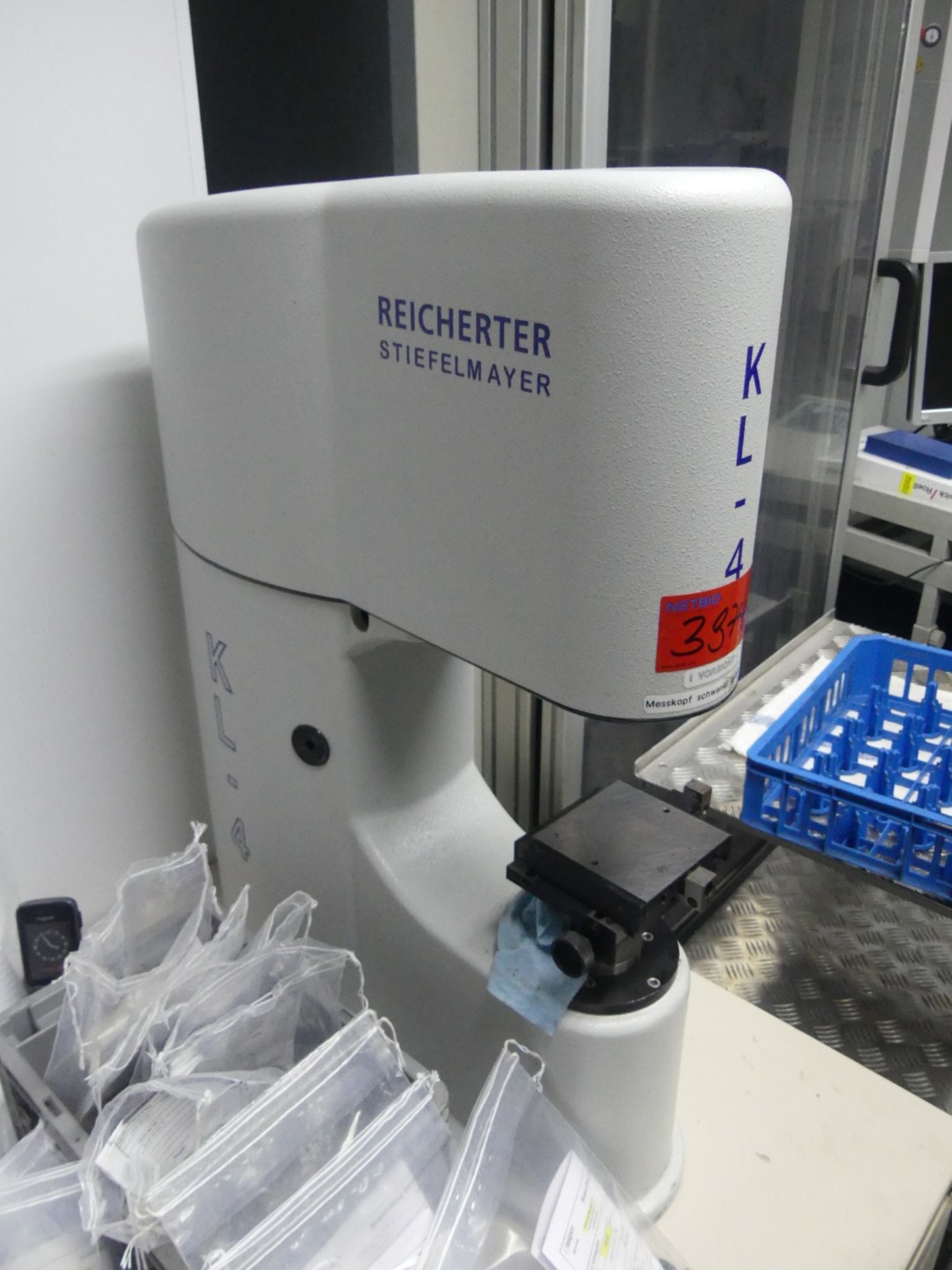 Machining centers, metalworking machines and production lines from the automotive industry-4