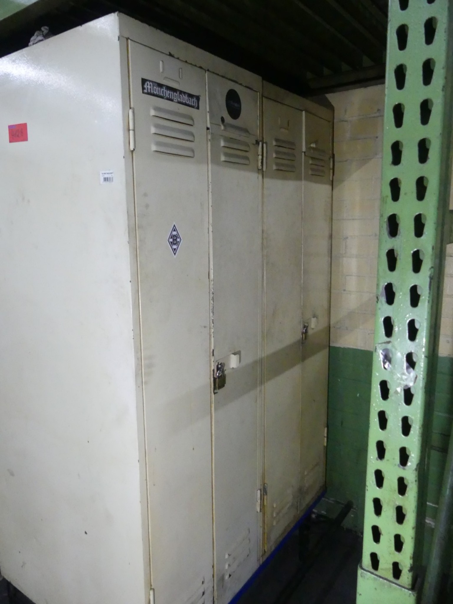 Machining centers, metalworking machines and production lines from the automotive industry-2