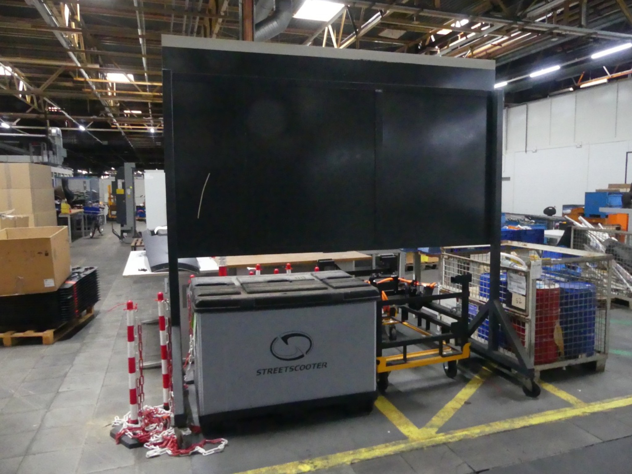 Machining centers, metalworking machines and production lines from the automotive industry-2