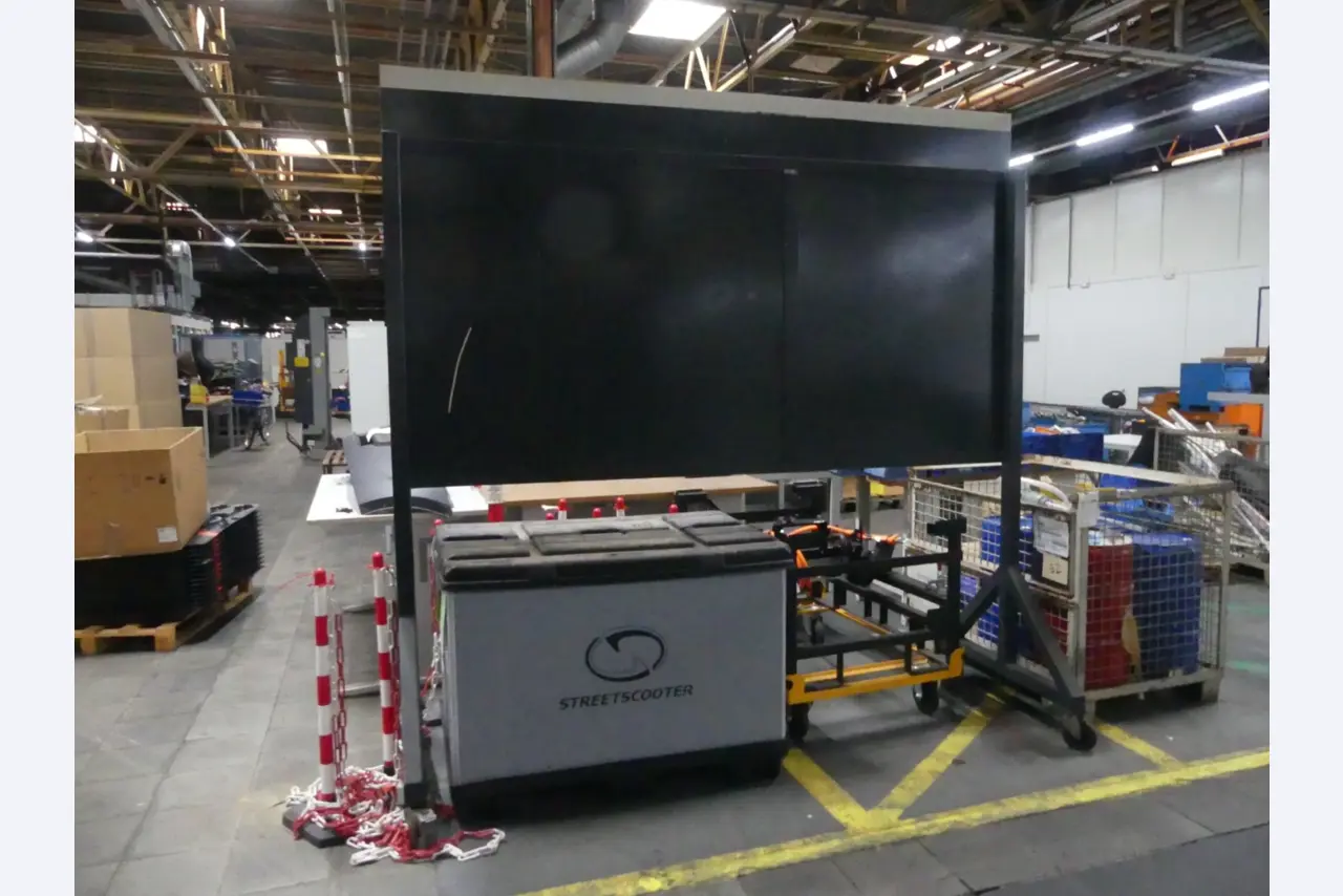 Machining centers, metalworking machines and production lines from the automotive industry-2