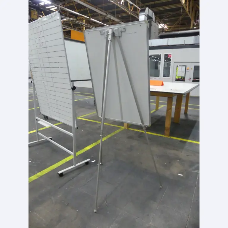 Bearbeitungszentren, metallbearbeitende Maschinen und Produktionslinen aus der Automobilindustrie-2