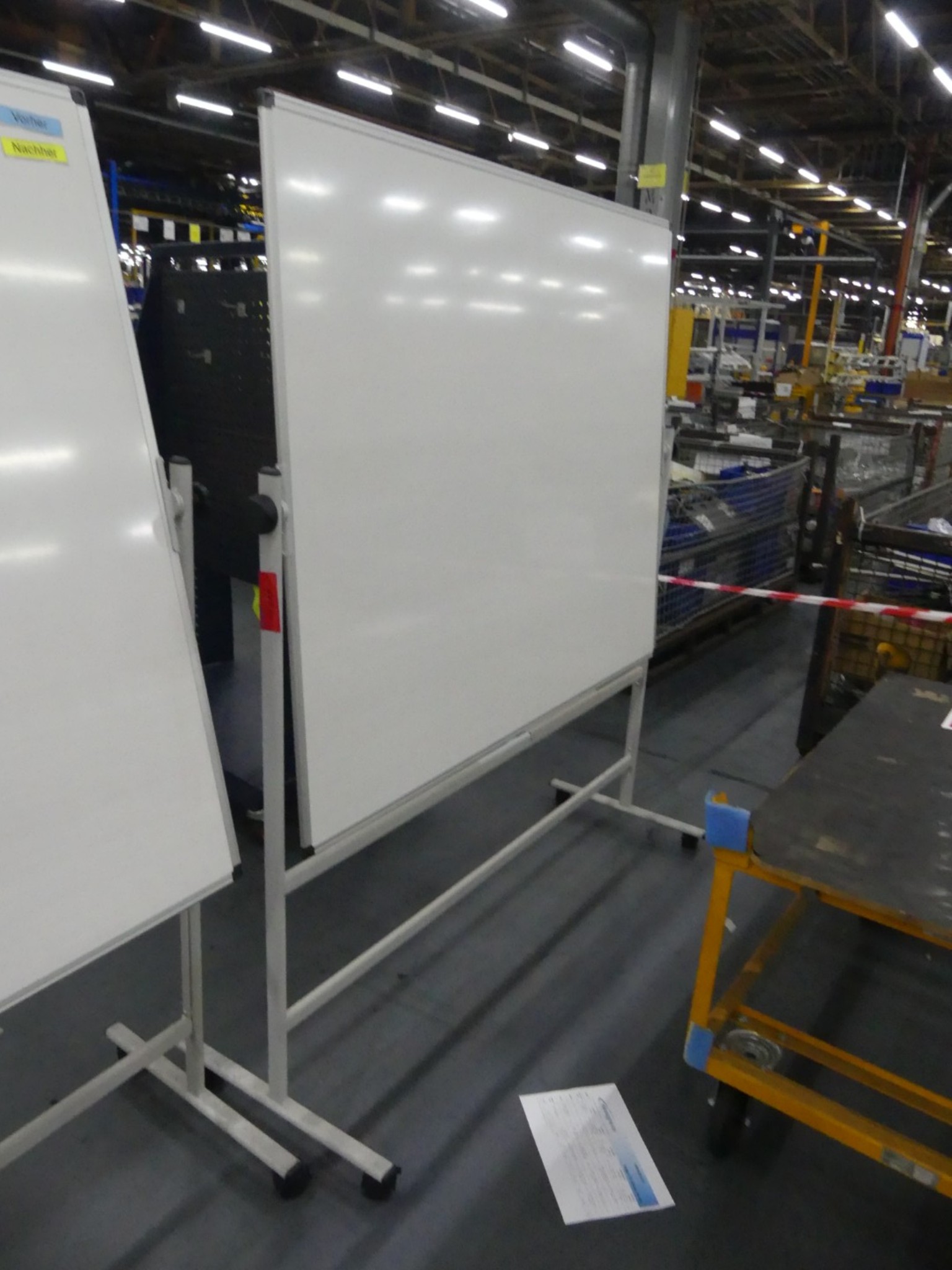 Bearbeitungszentren, metallbearbeitende Maschinen und Produktionslinen aus der Automobilindustrie-1