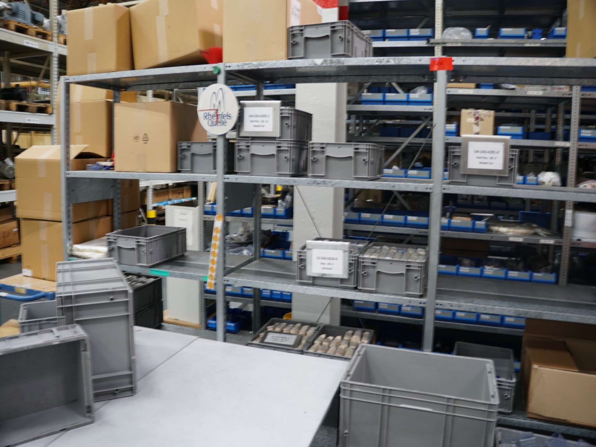 Centros de maquinagem, máquinas para trabalhar metais e linhas de produção da indústria automóvel-1