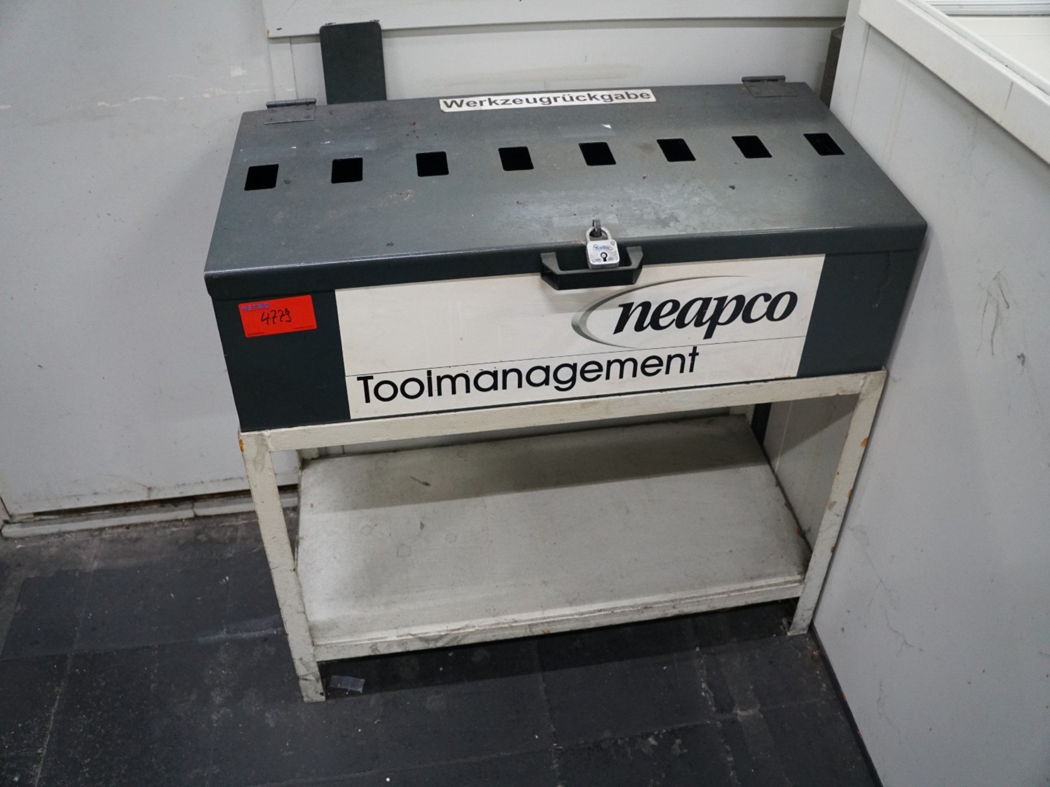 Machining centers, metalworking machines and production lines from the automotive industry-1