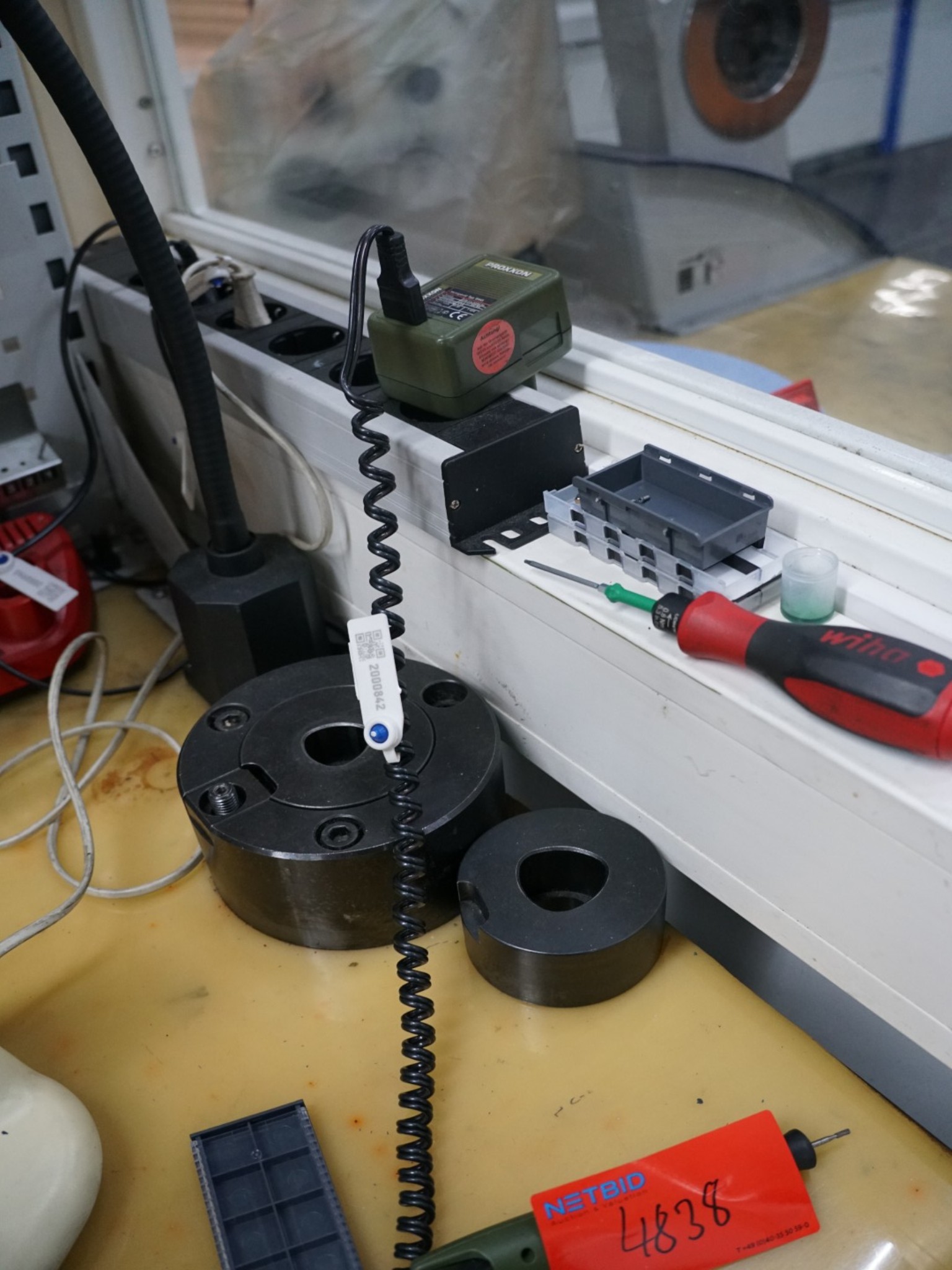 Machining centers, metalworking machines and production lines from the automotive industry-1
