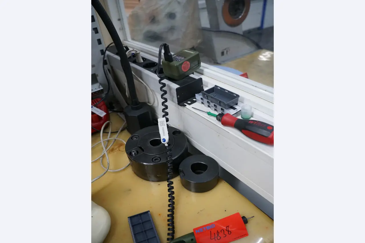 Machining centers, metalworking machines and production lines from the automotive industry-1