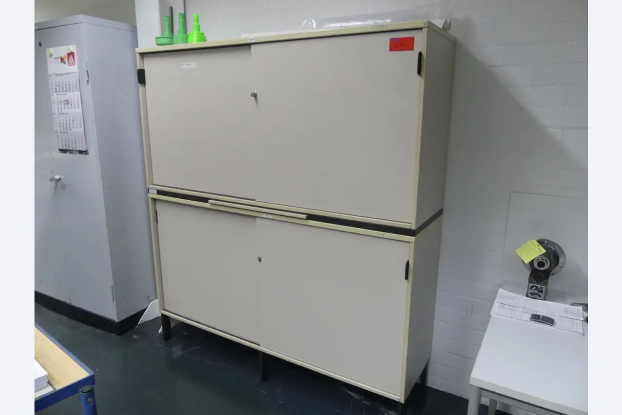 Machining centers, metalworking machines and production lines from the automotive industry-1