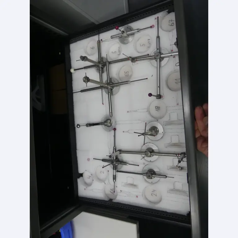 Machining centers, metalworking machines and production lines from the automotive industry-2