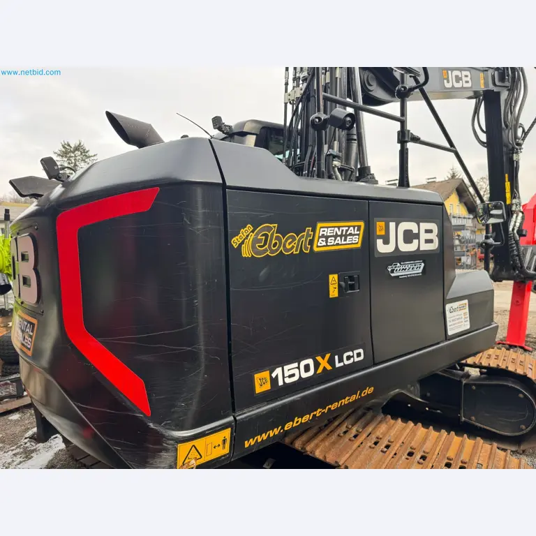 JCB excavator and Nisula forestry harvester-12